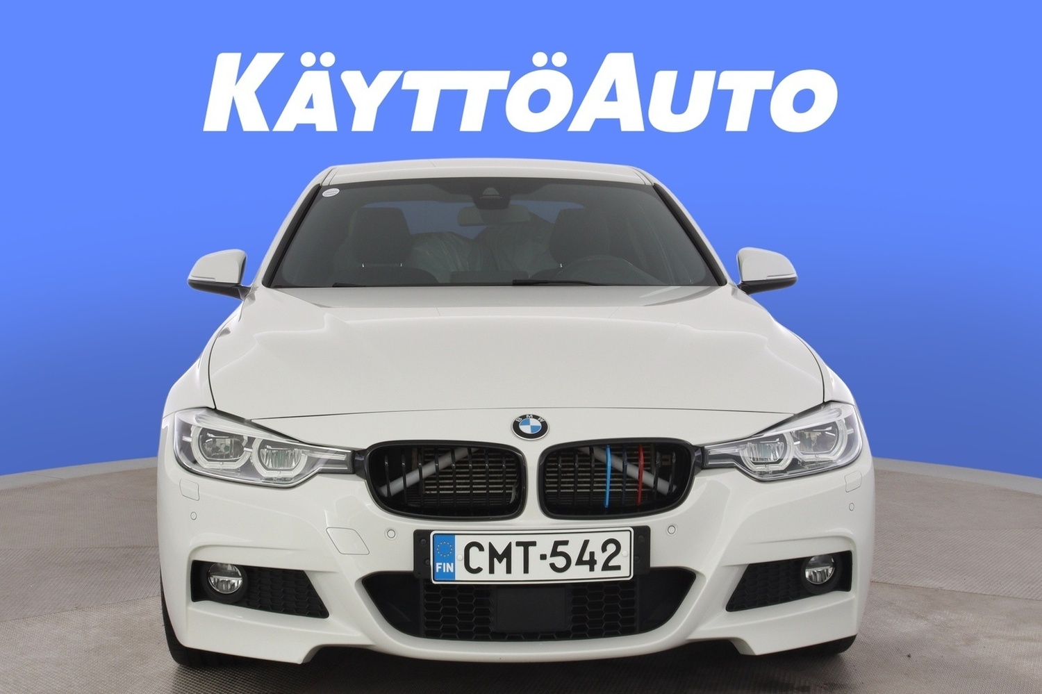 BMW 330 vaihtoauto