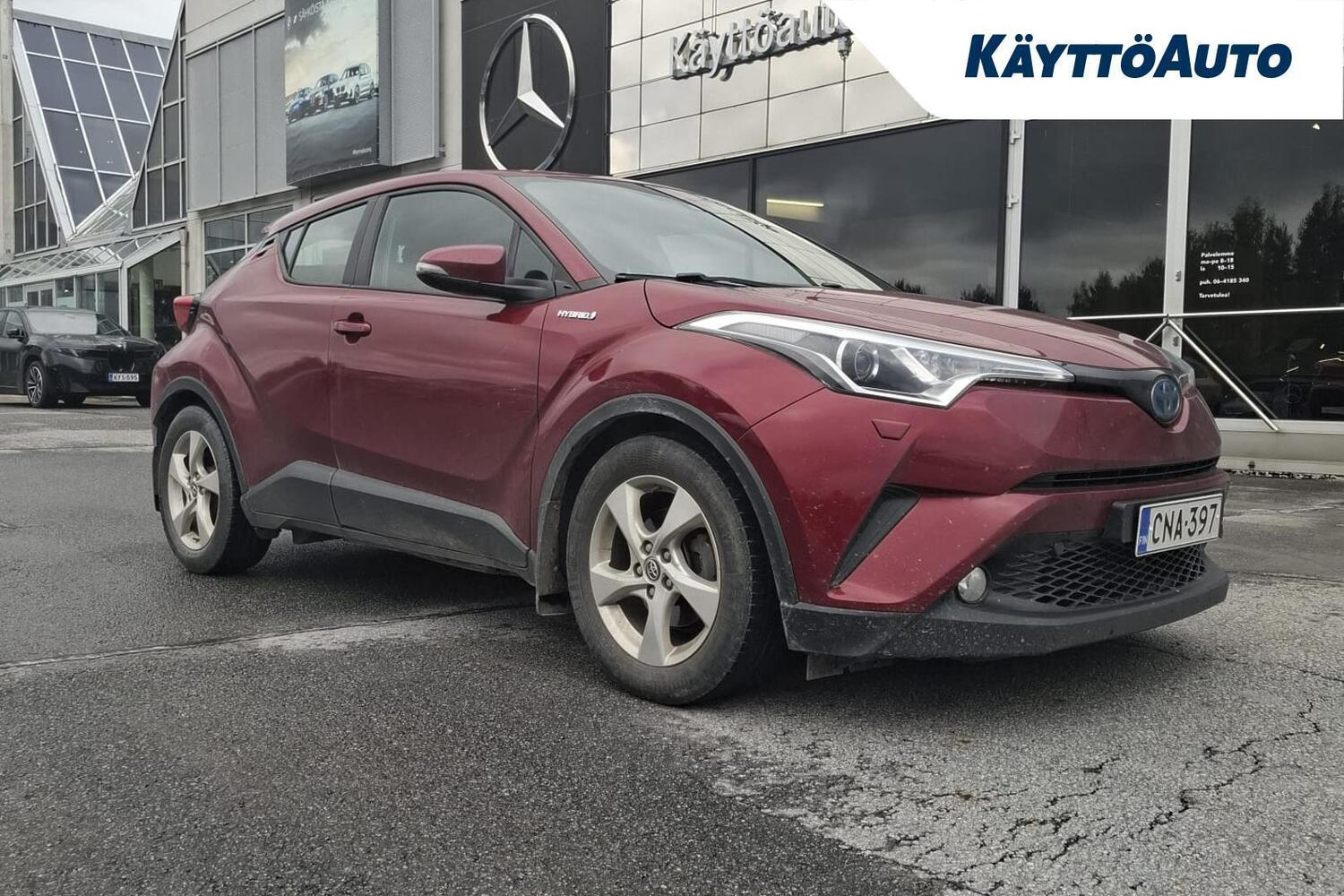 Toyota C-HR vaihtoauto