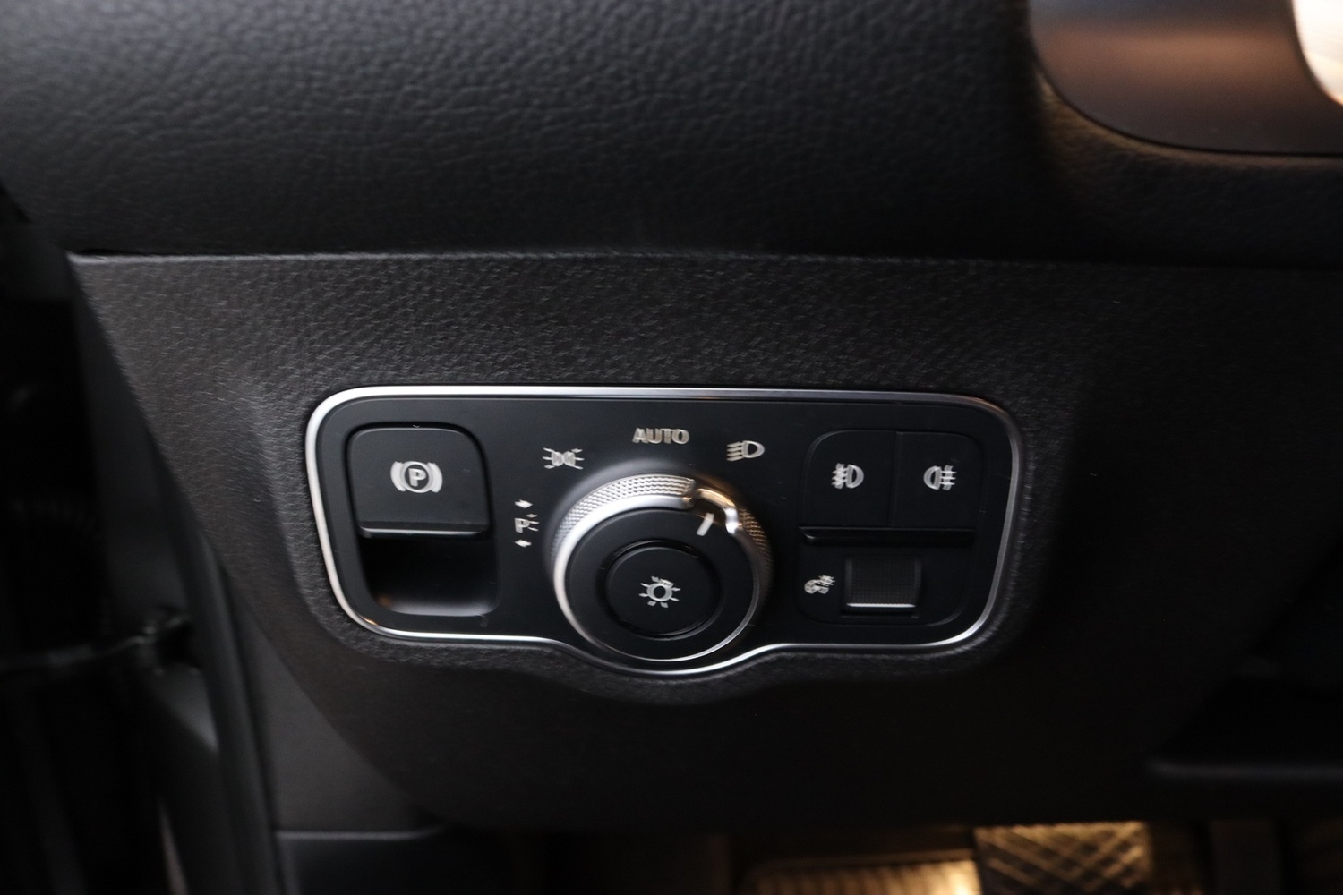 Mercedes-Benz GLB vaihtoauto