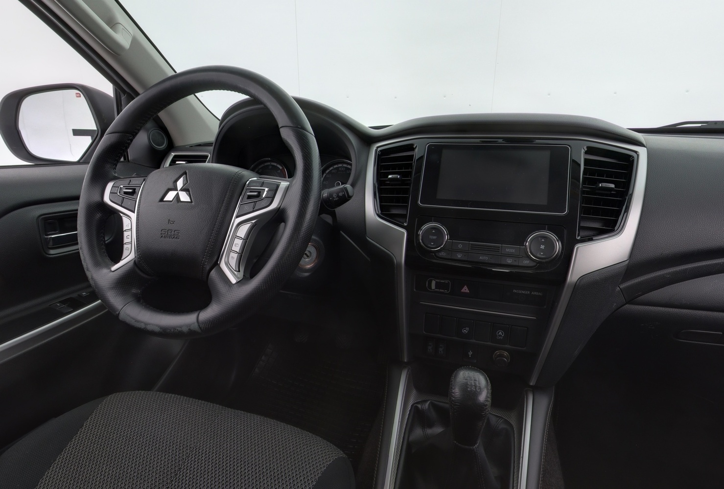 Mitsubishi L200 vaihtoauto