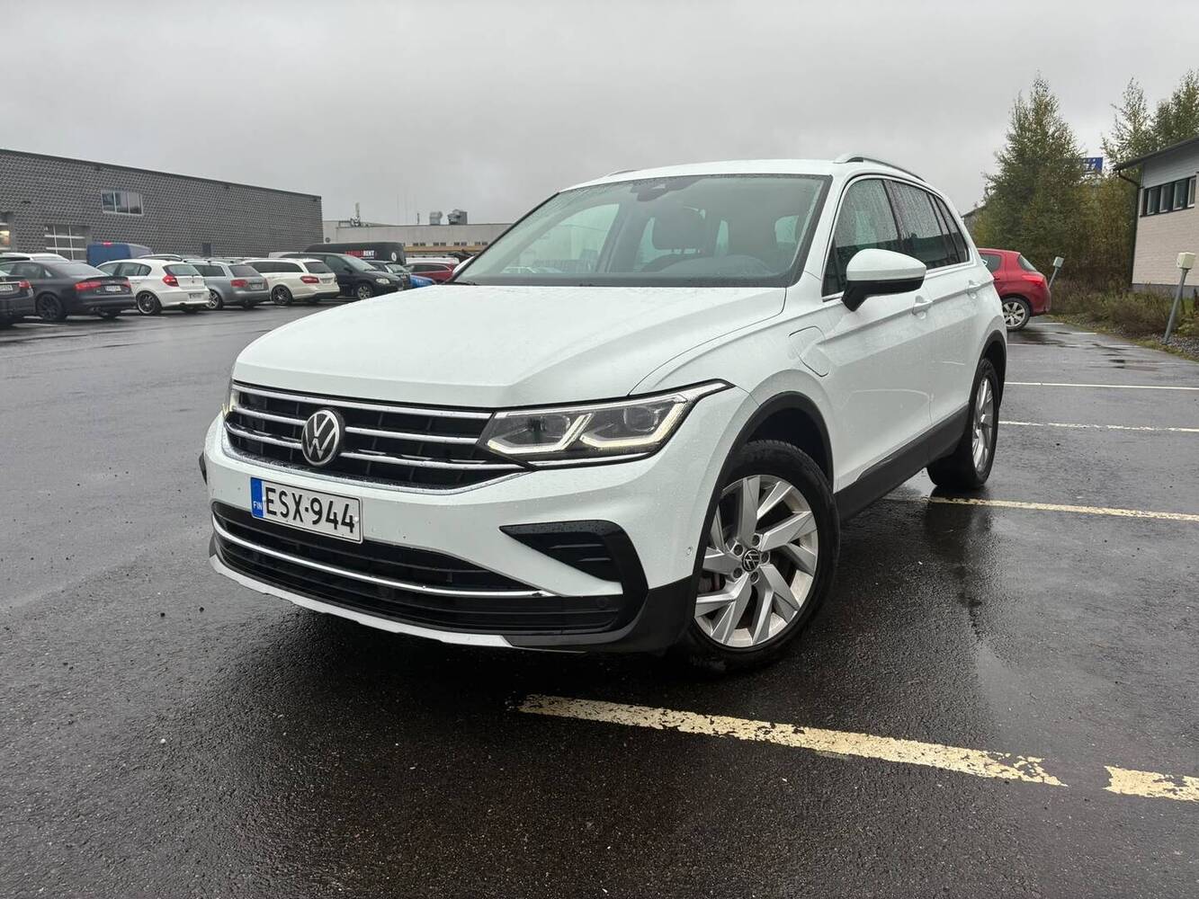 Volkswagen Tiguan vaihtoauto