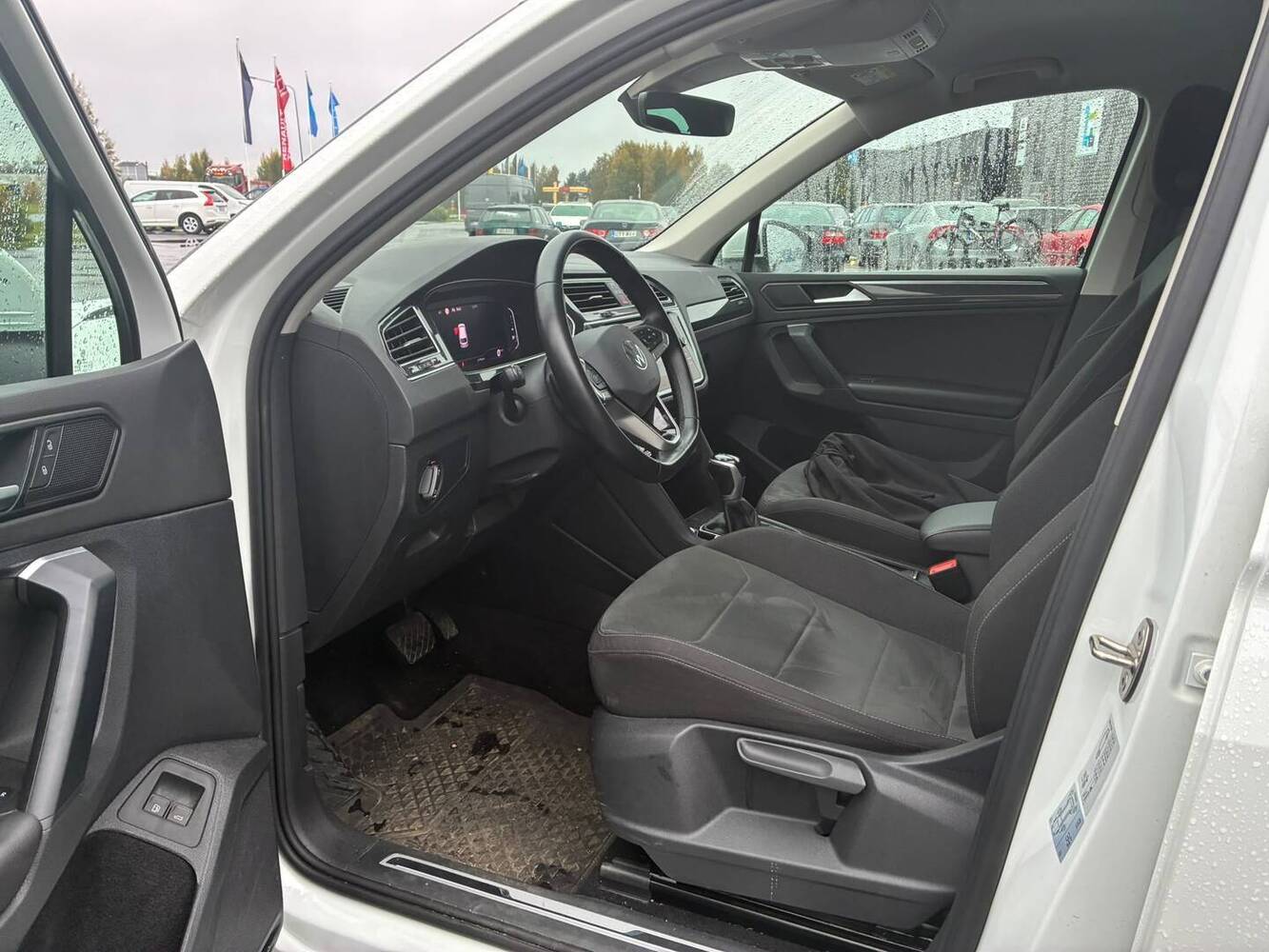 Volkswagen Tiguan vaihtoauto