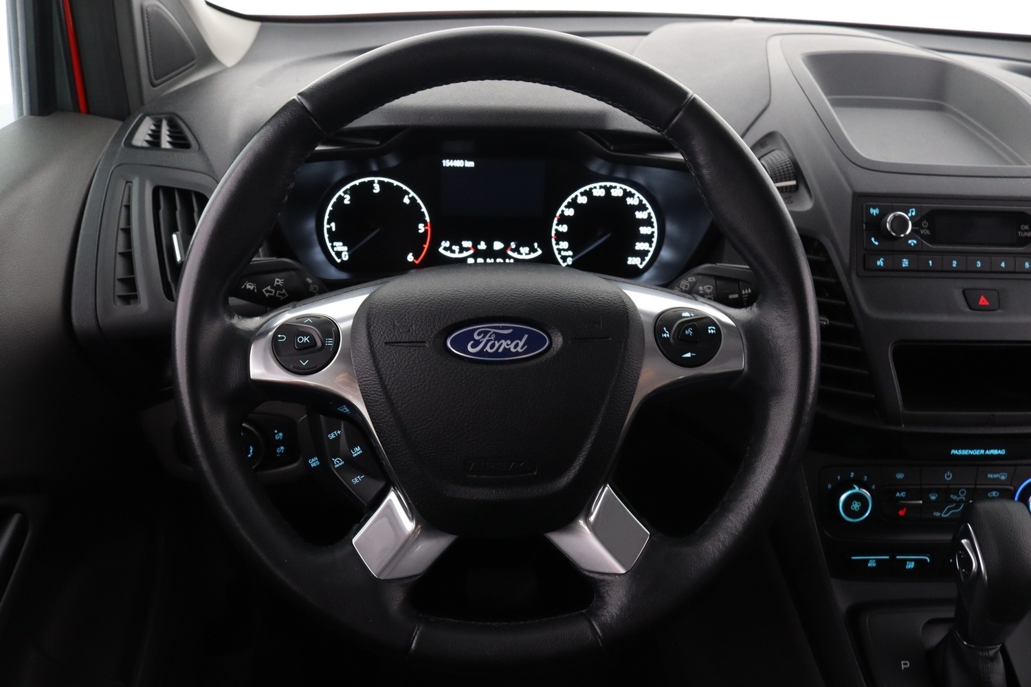 Ford Grand Tourneo Connect vaihtoauto