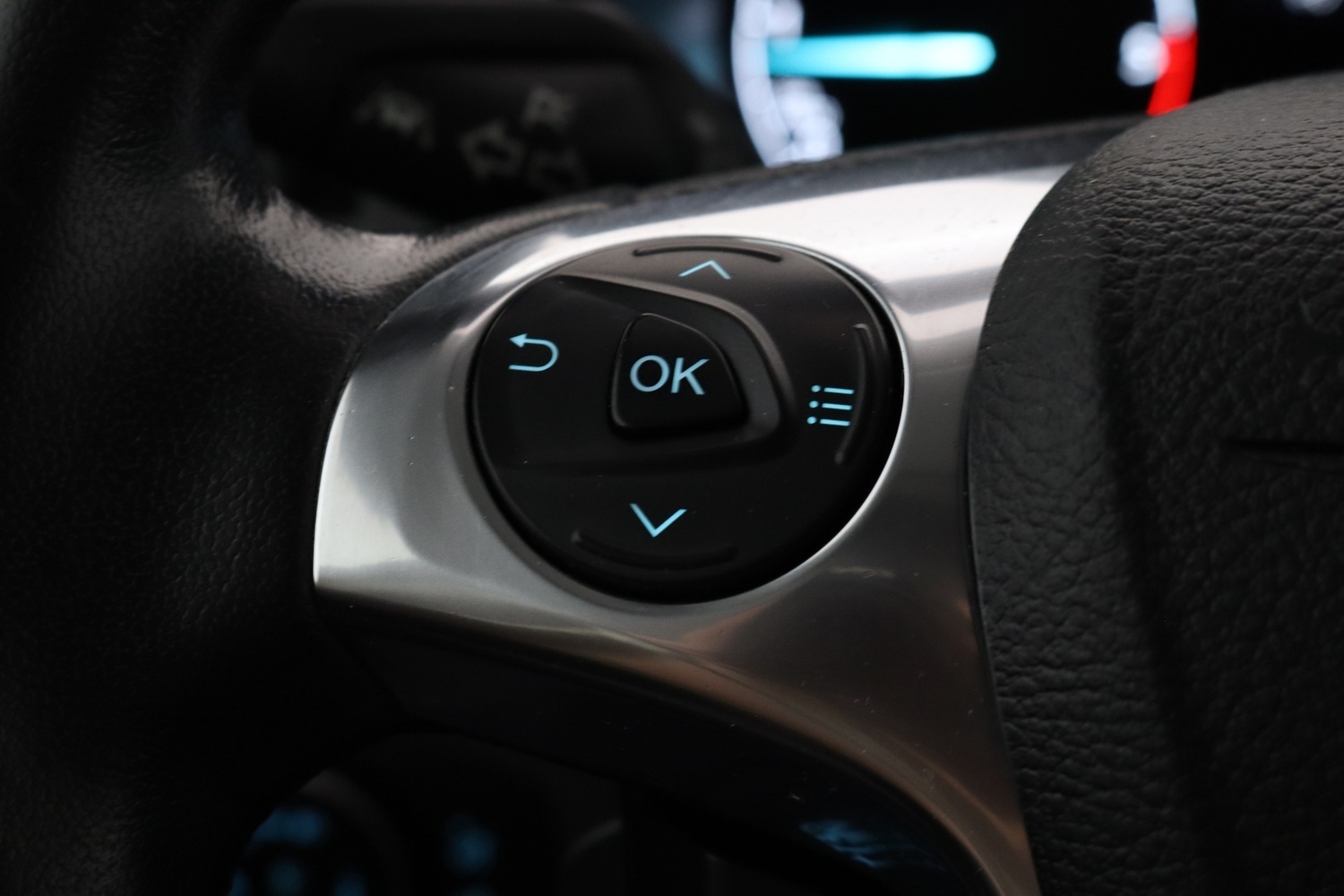 Ford Grand Tourneo Connect vaihtoauto