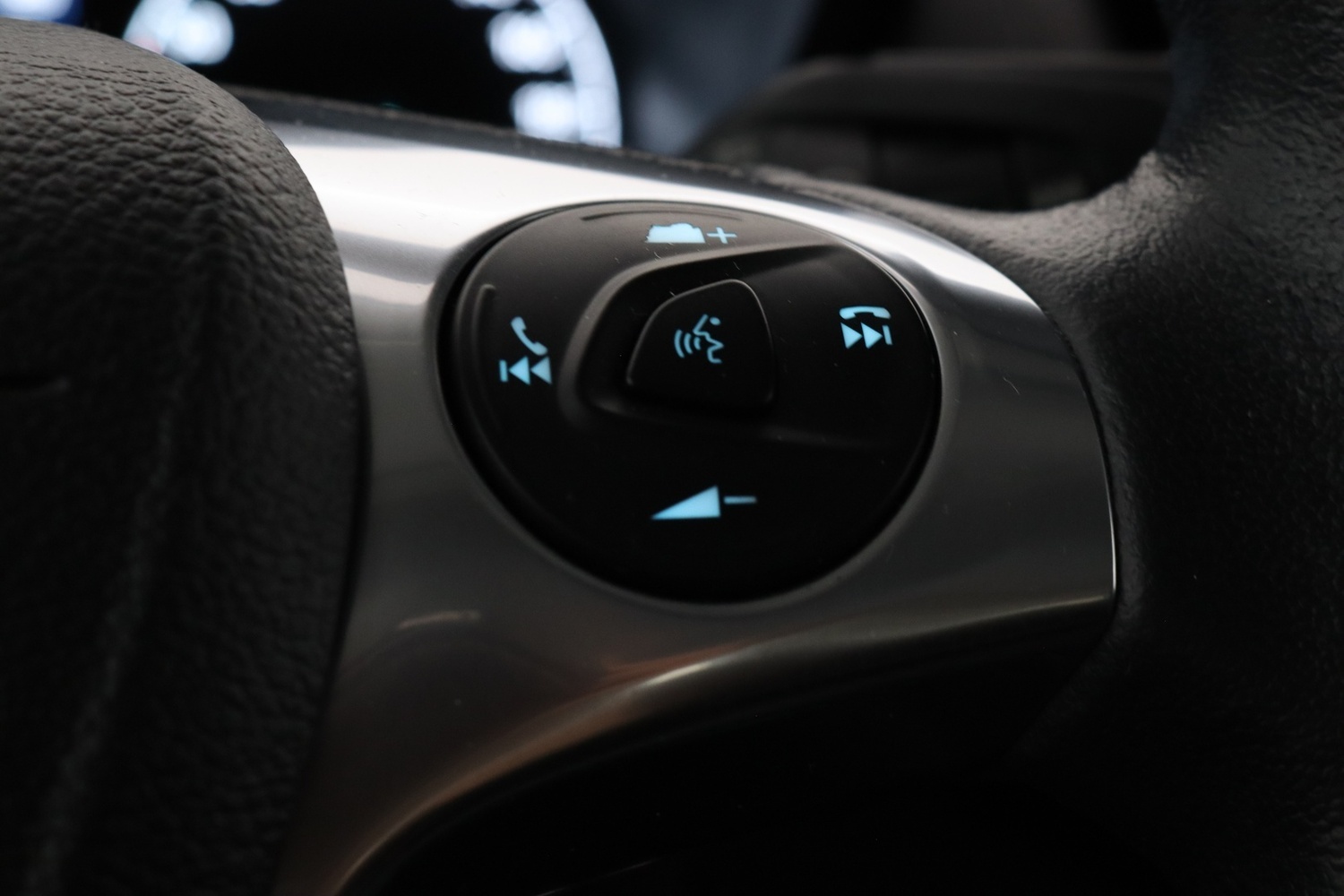Ford Grand Tourneo Connect vaihtoauto