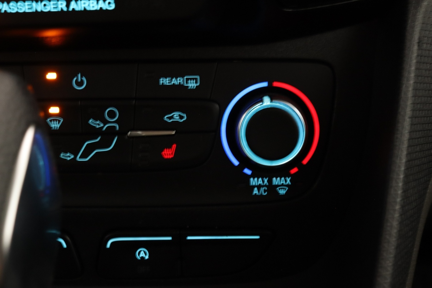 Ford Grand Tourneo Connect vaihtoauto