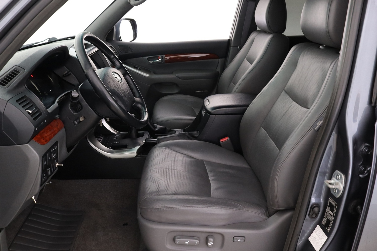 Toyota Land Cruiser vaihtoauto