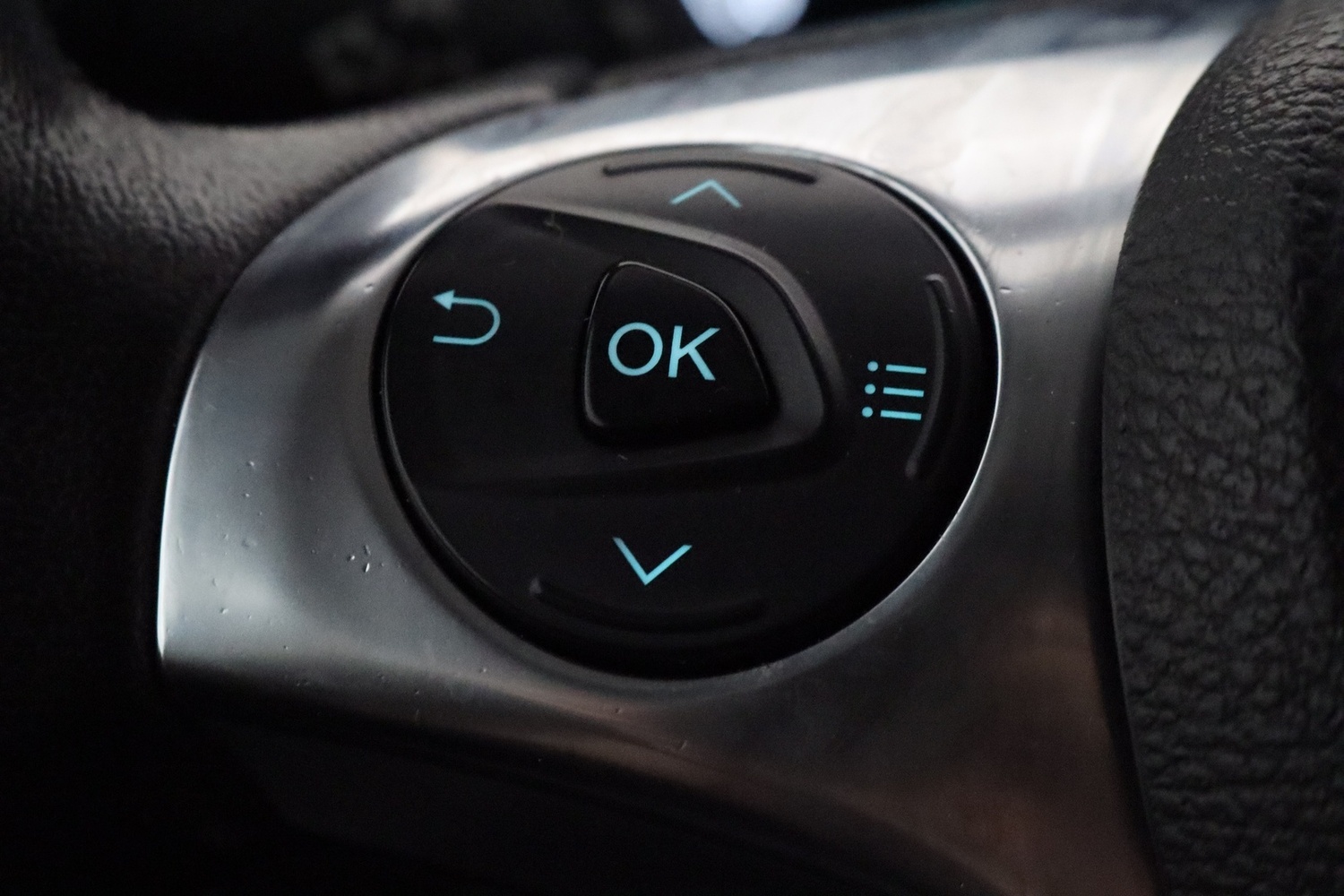 Ford Transit Connect vaihtoauto