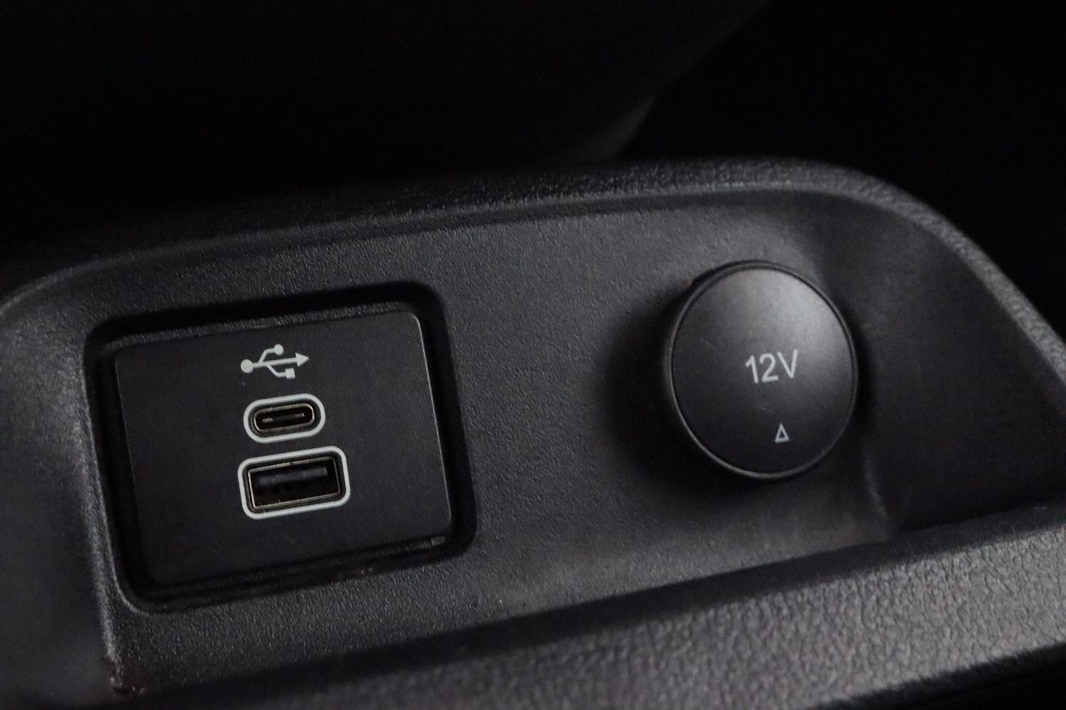 Ford Transit Connect vaihtoauto