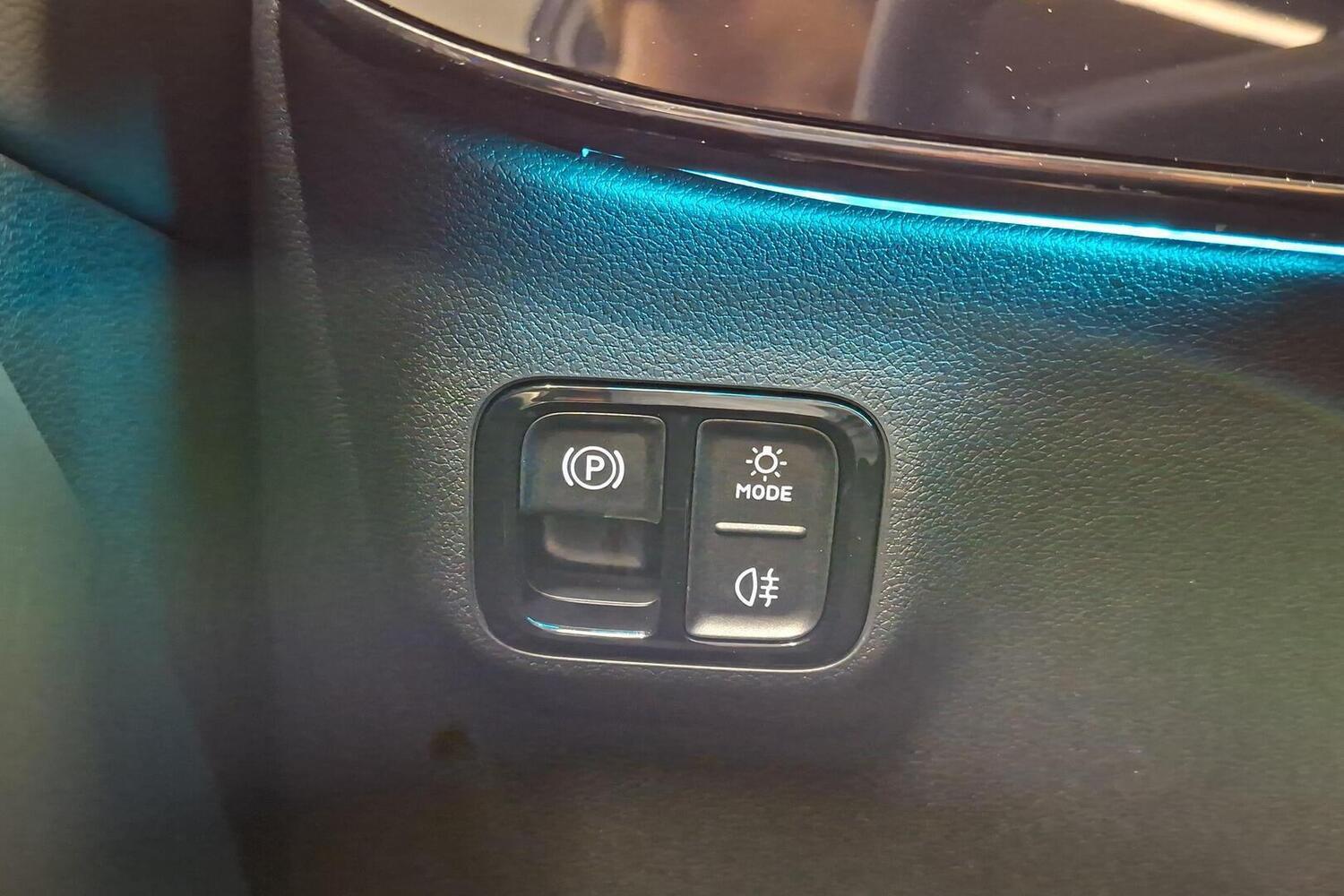 Mercedes-Benz GLB vaihtoauto