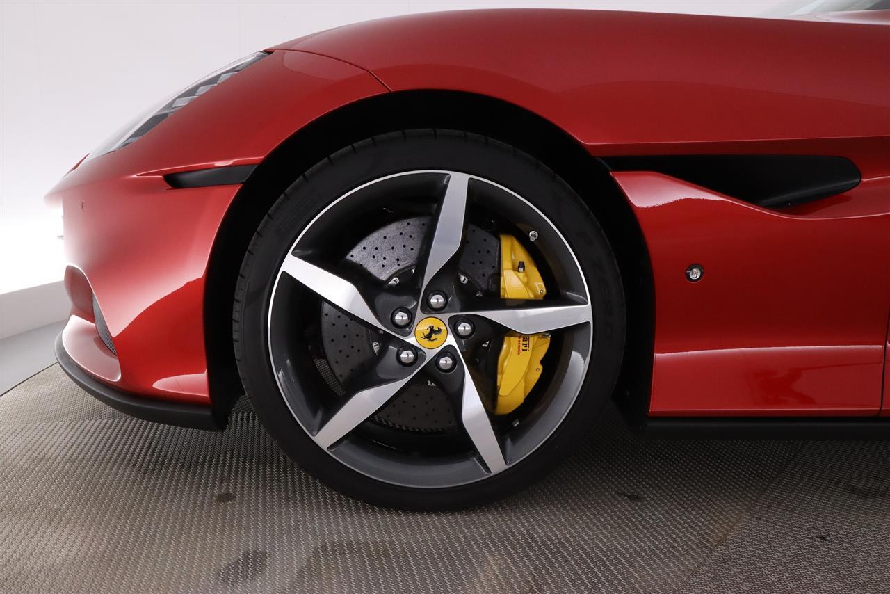Ferrari Portofino vaihtoauto