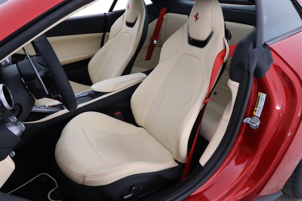 Ferrari Portofino vaihtoauto