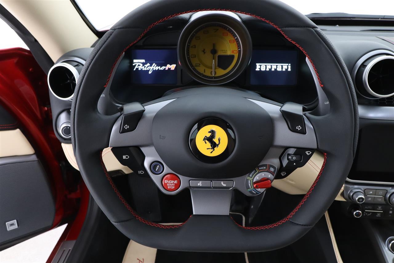Ferrari Portofino vaihtoauto