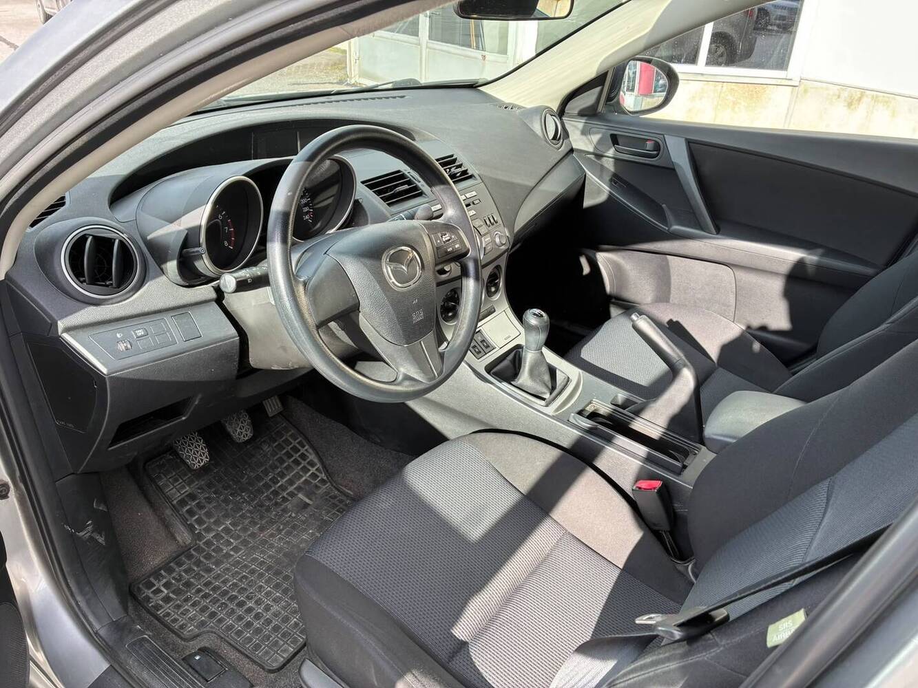 Mazda 3 vaihtoauto