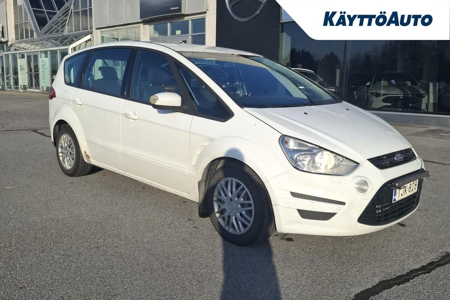 Ford S-MAX vaihtoauto