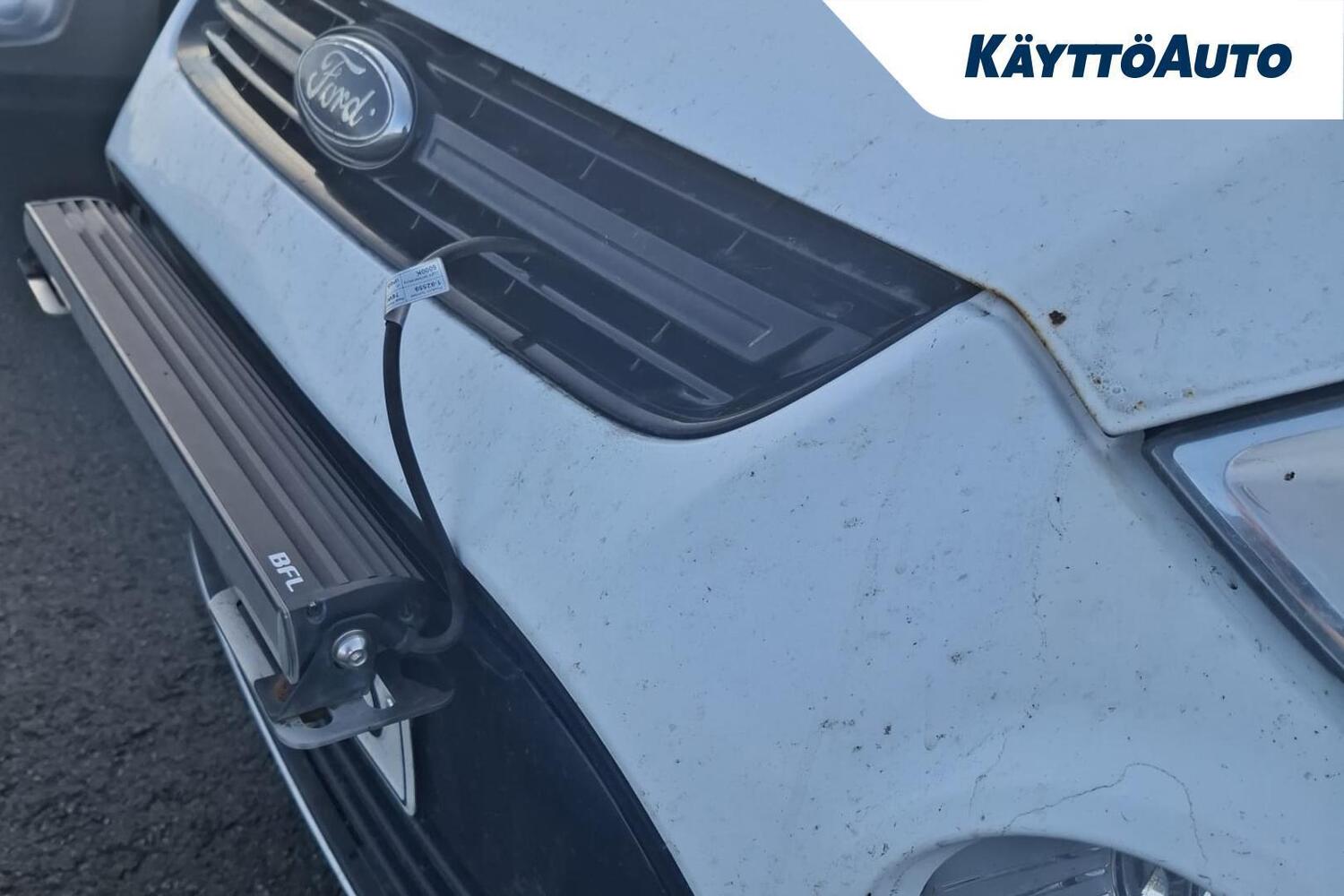 Ford S-MAX vaihtoauto