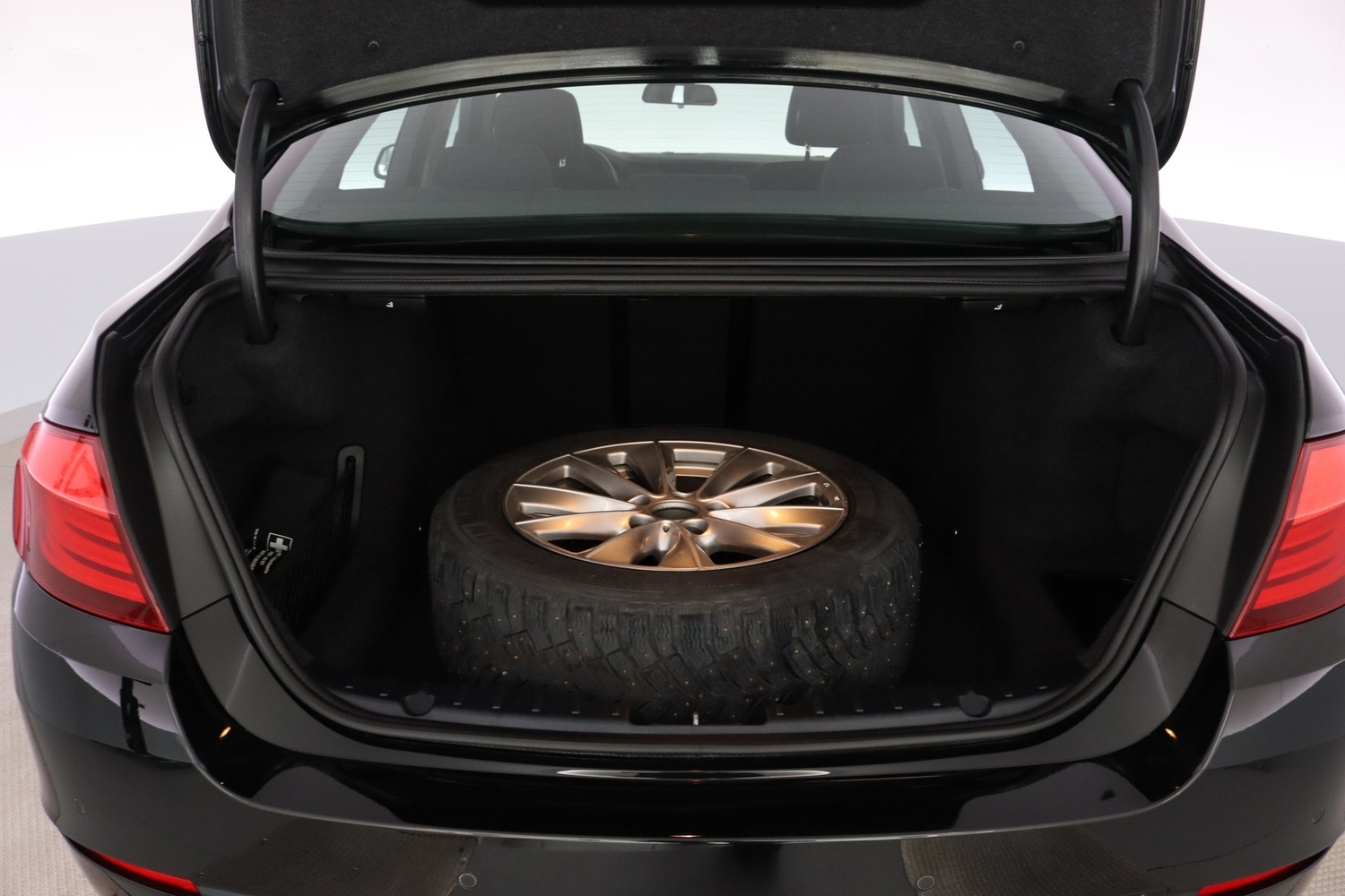 BMW 520 vaihtoauto