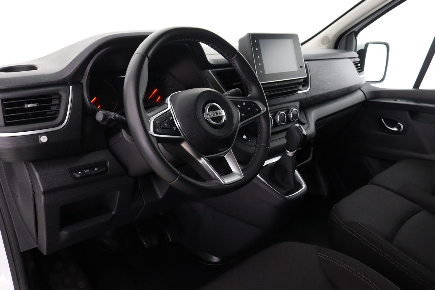 Nissan Primastar vaihtoauto