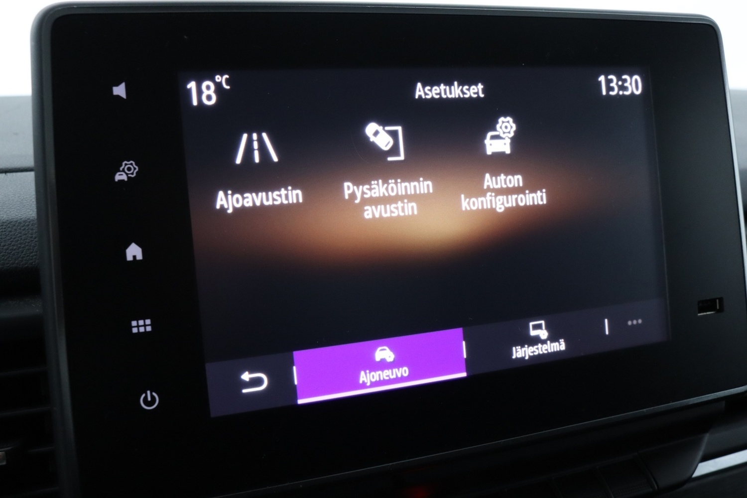 Nissan Primastar vaihtoauto