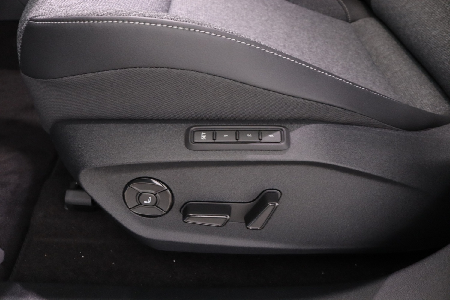 Volkswagen ID. Polo vaihtoauto