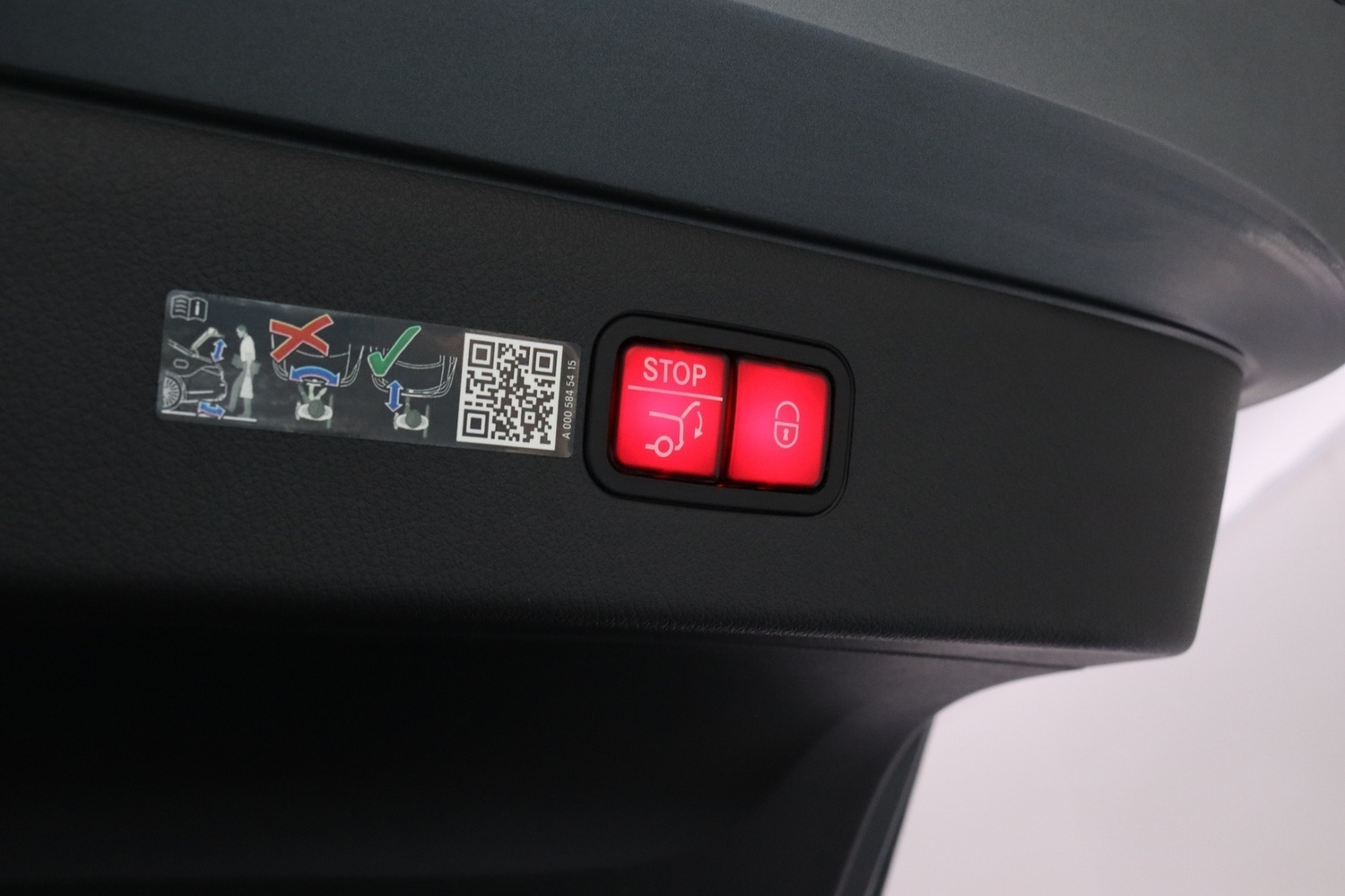 Mercedes-Benz EQS vaihtoauto