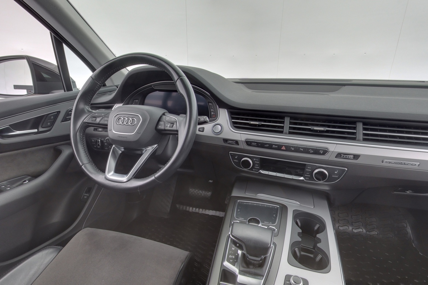 Audi Q7 vaihtoauto
