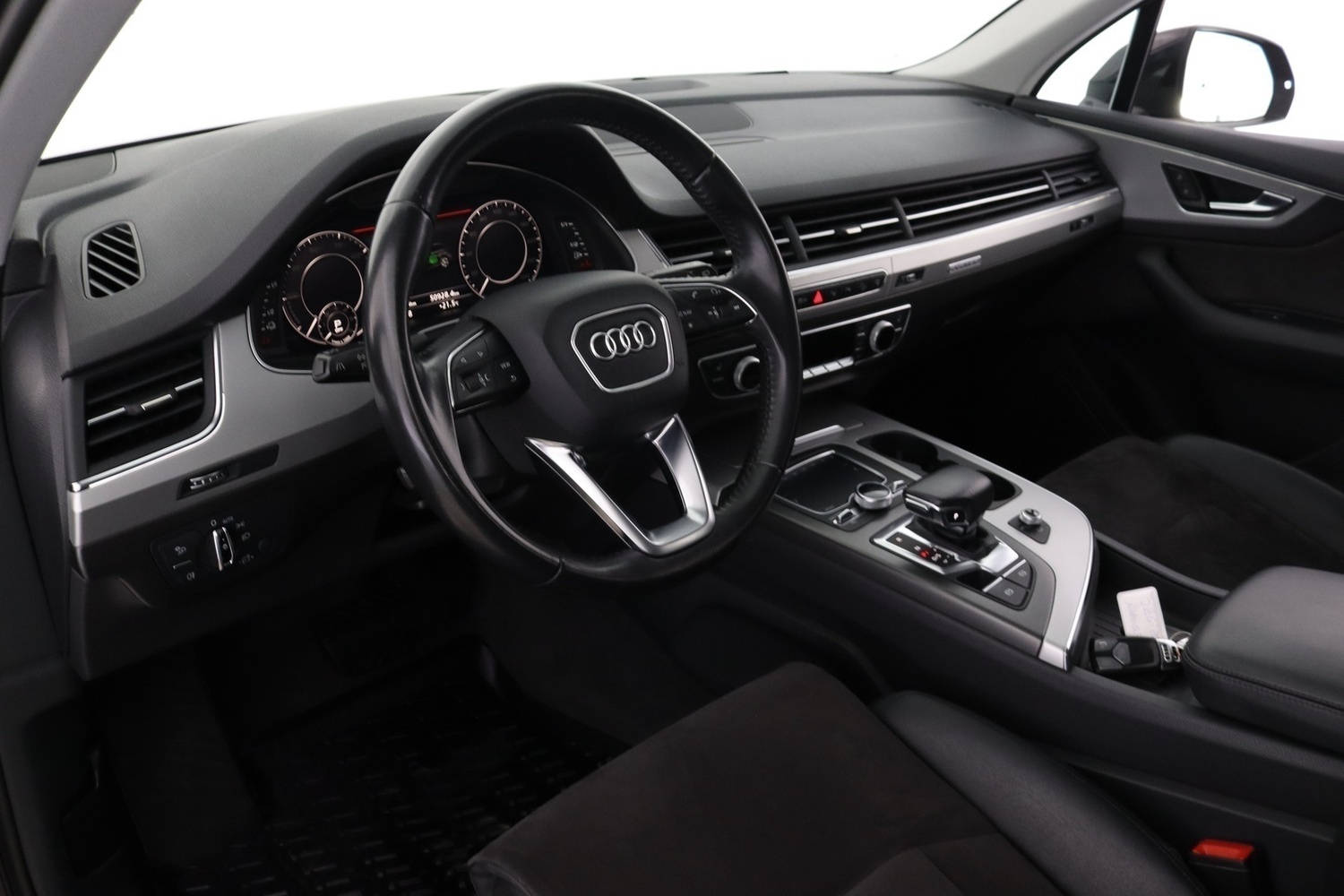 Audi Q7 vaihtoauto