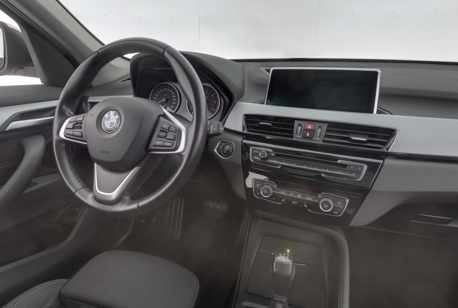 BMW X1 vaihtoauto