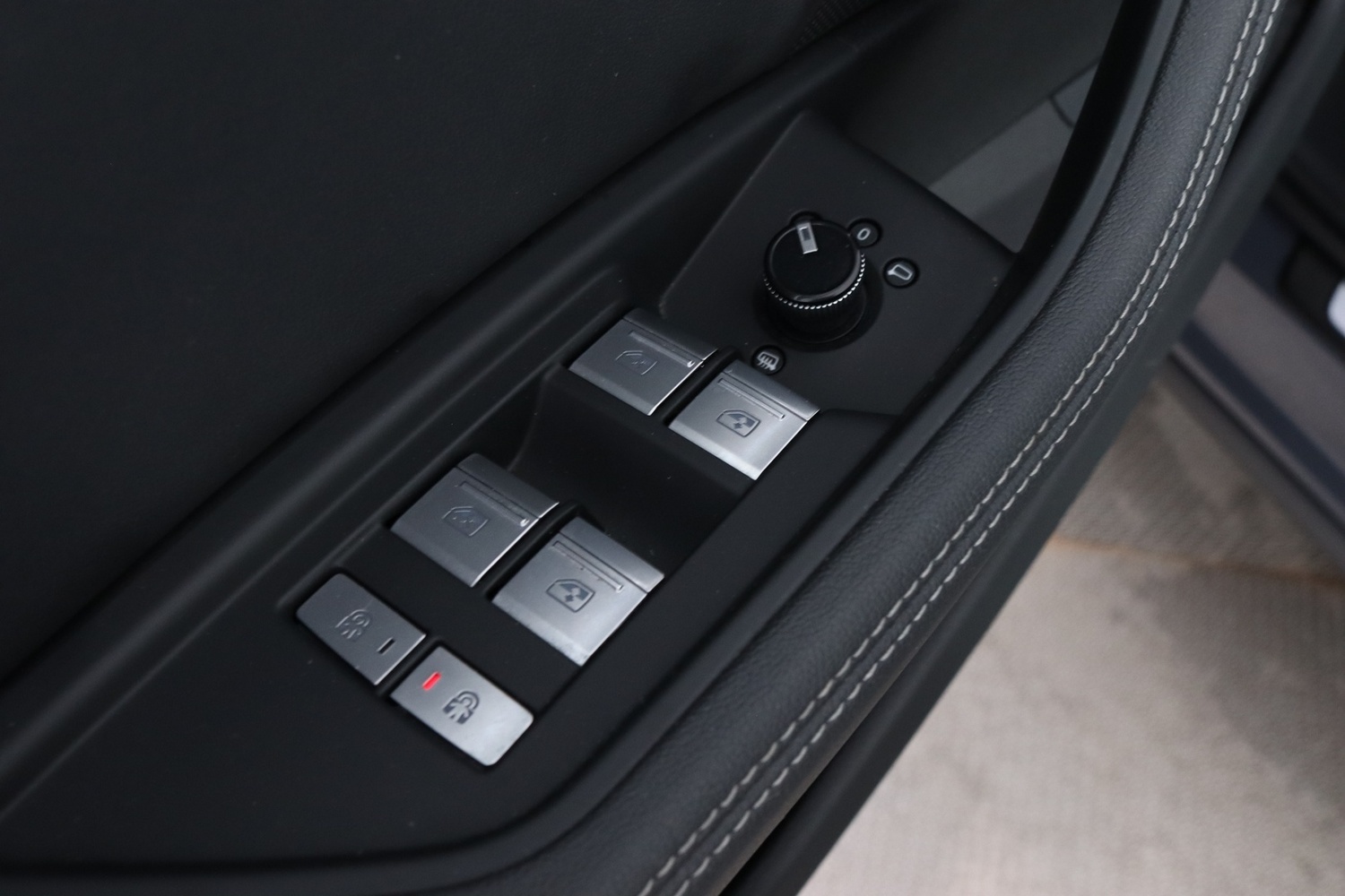 Audi Q8 e-tron vaihtoauto