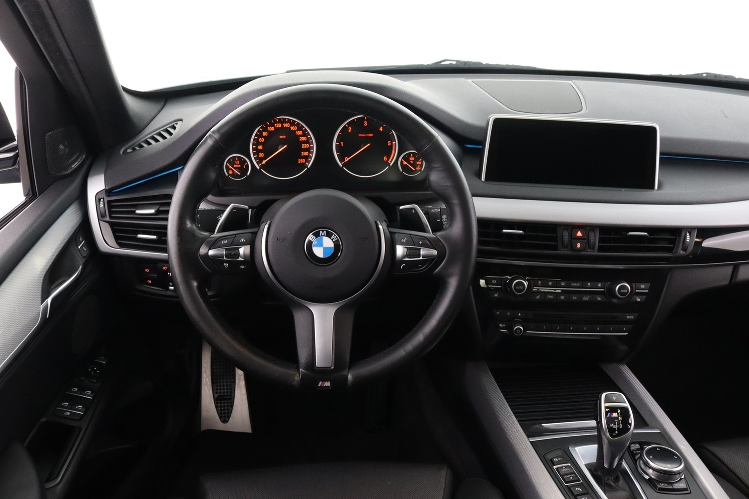 BMW X5 vaihtoauto