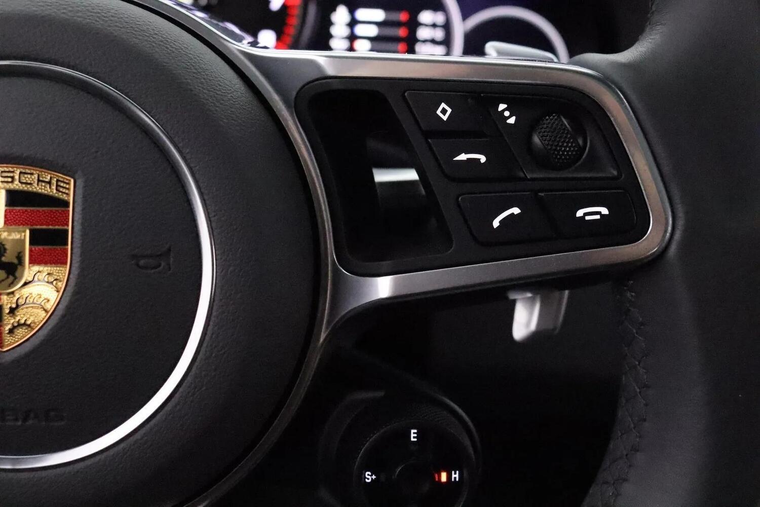 Porsche Cayenne vaihtoauto