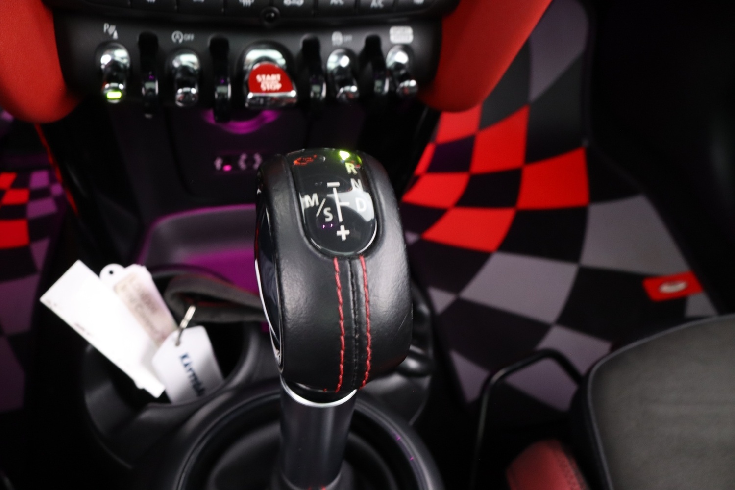 Mini Cooper vaihtoauto