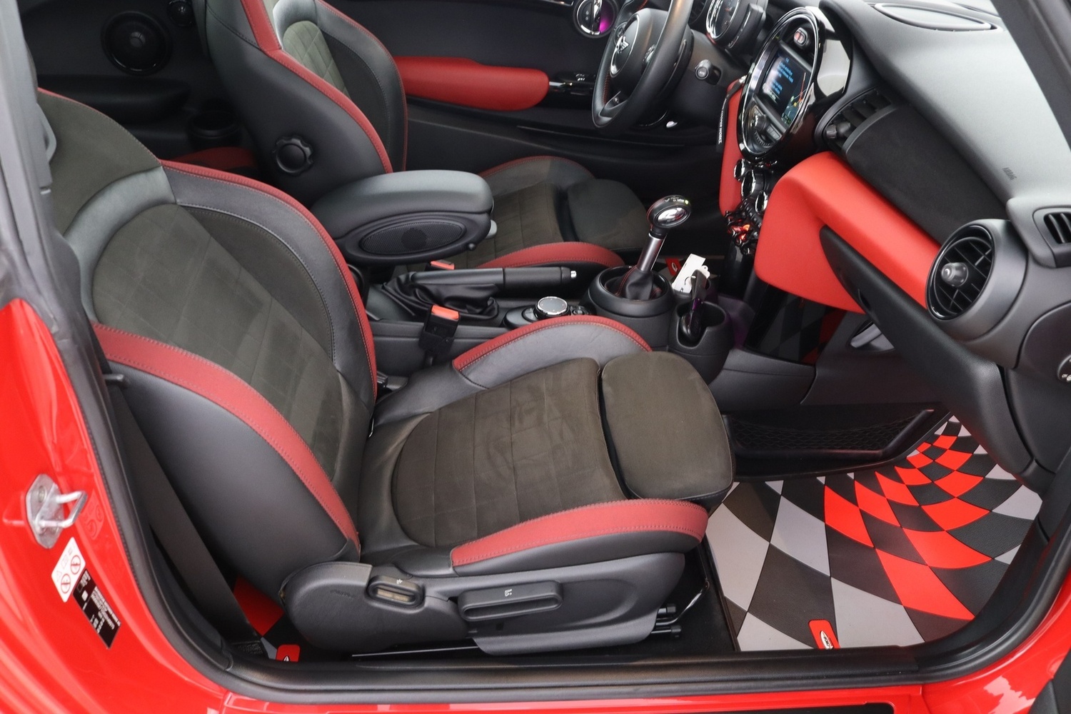 Mini Cooper vaihtoauto