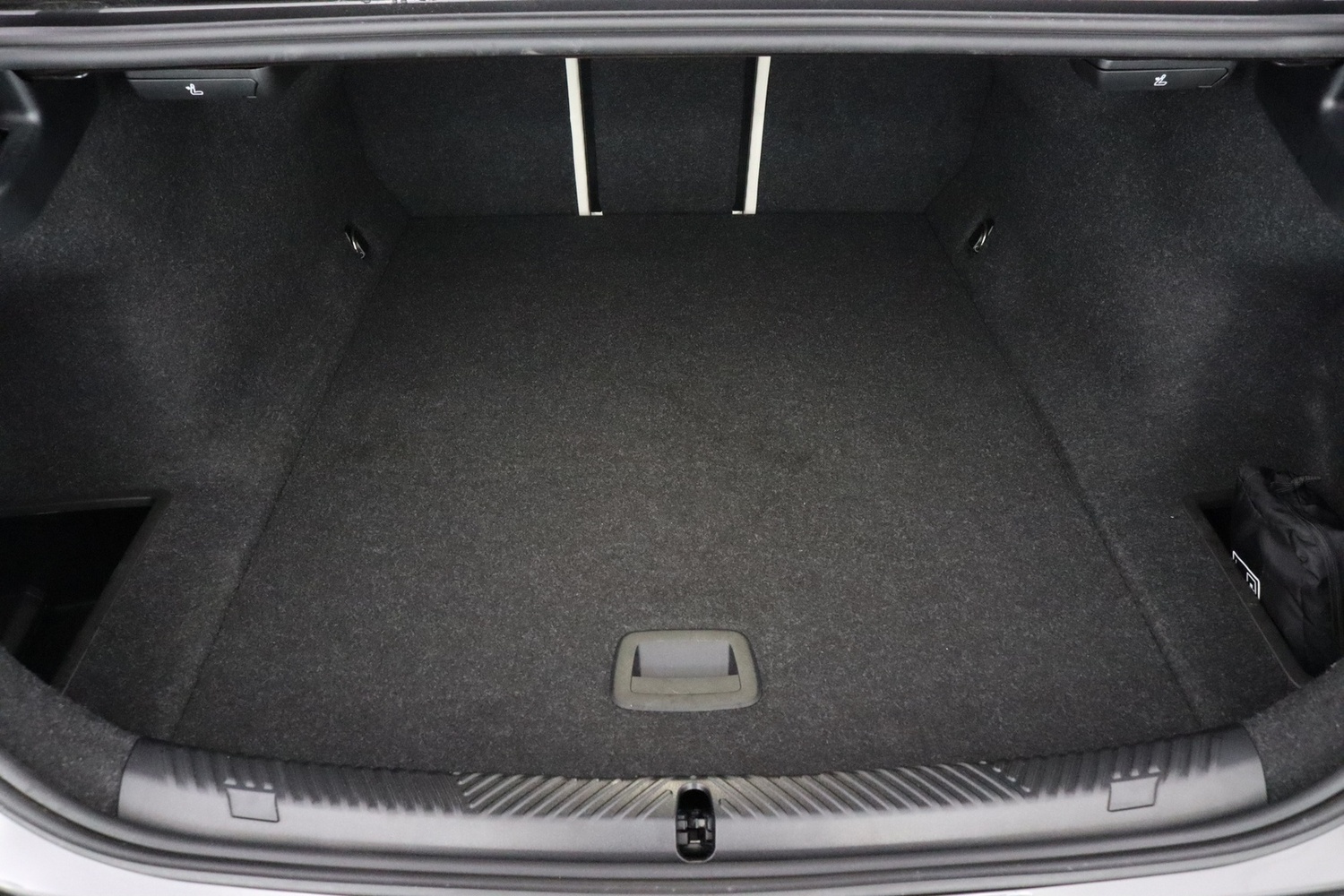 BMW i5 vaihtoauto