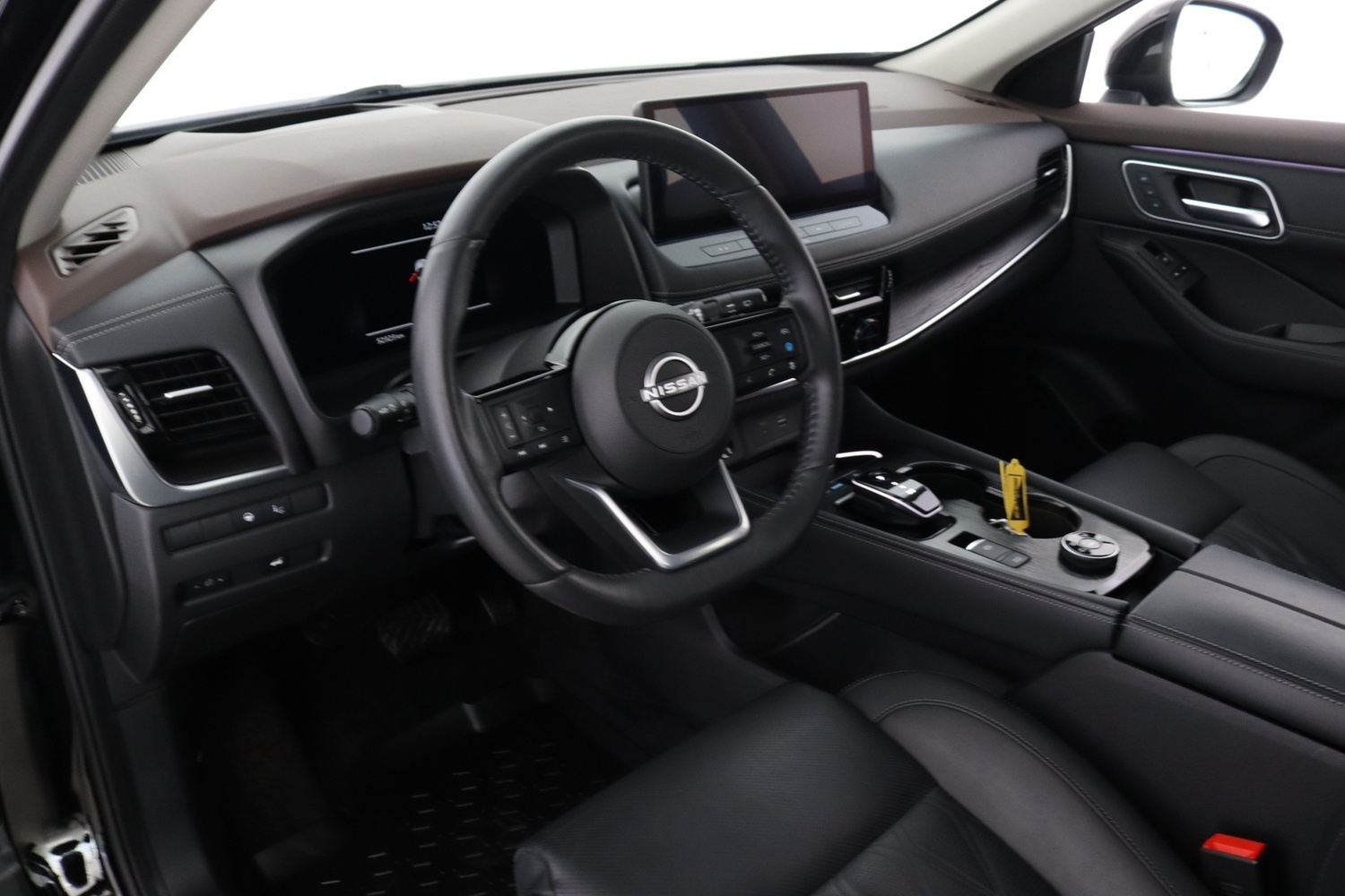 Nissan X-Trail vaihtoauto