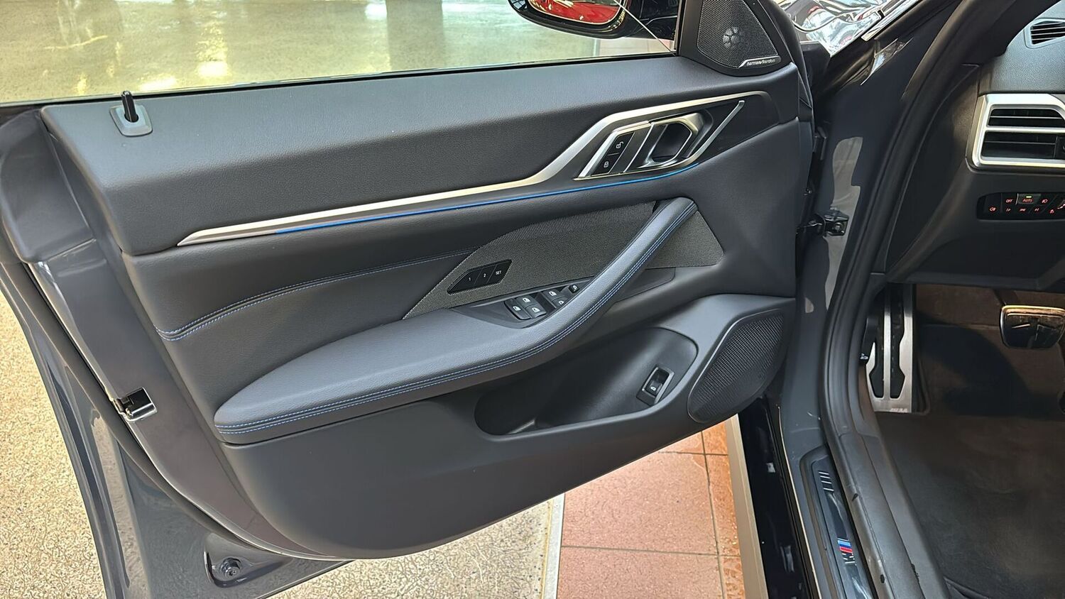 BMW i4 vaihtoauto