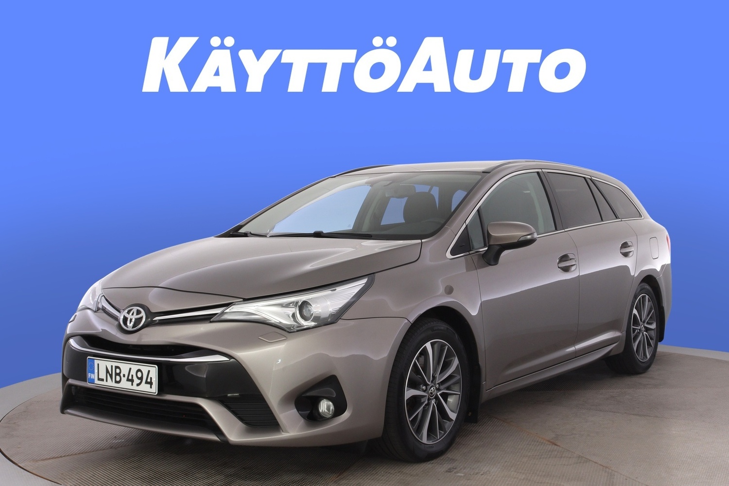 Toyota Avensis vaihtoauto