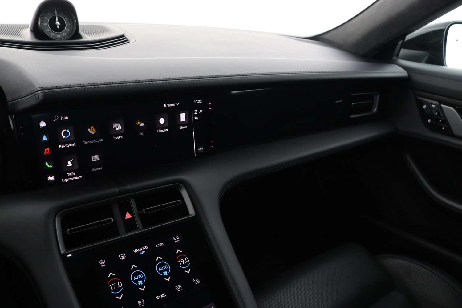 Porsche Taycan vaihtoauto