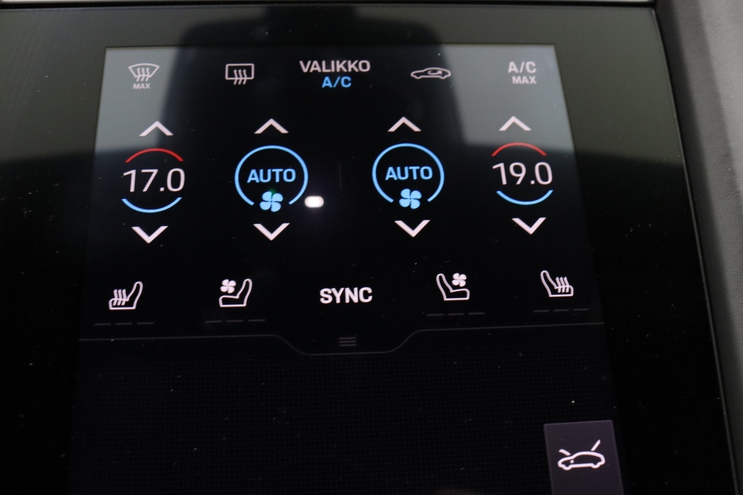 Porsche Taycan vaihtoauto