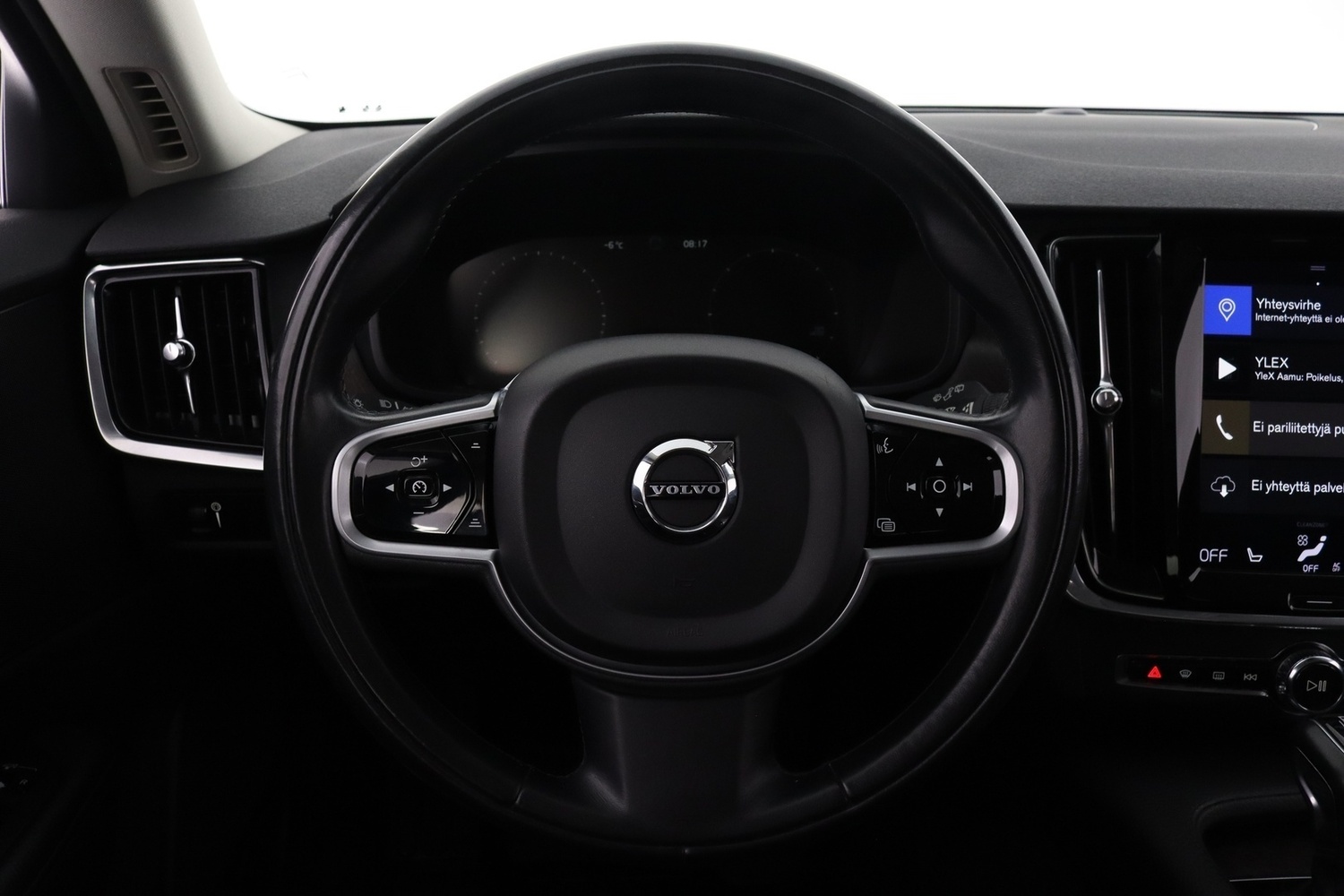 Volvo V90 Cross Country vaihtoauto