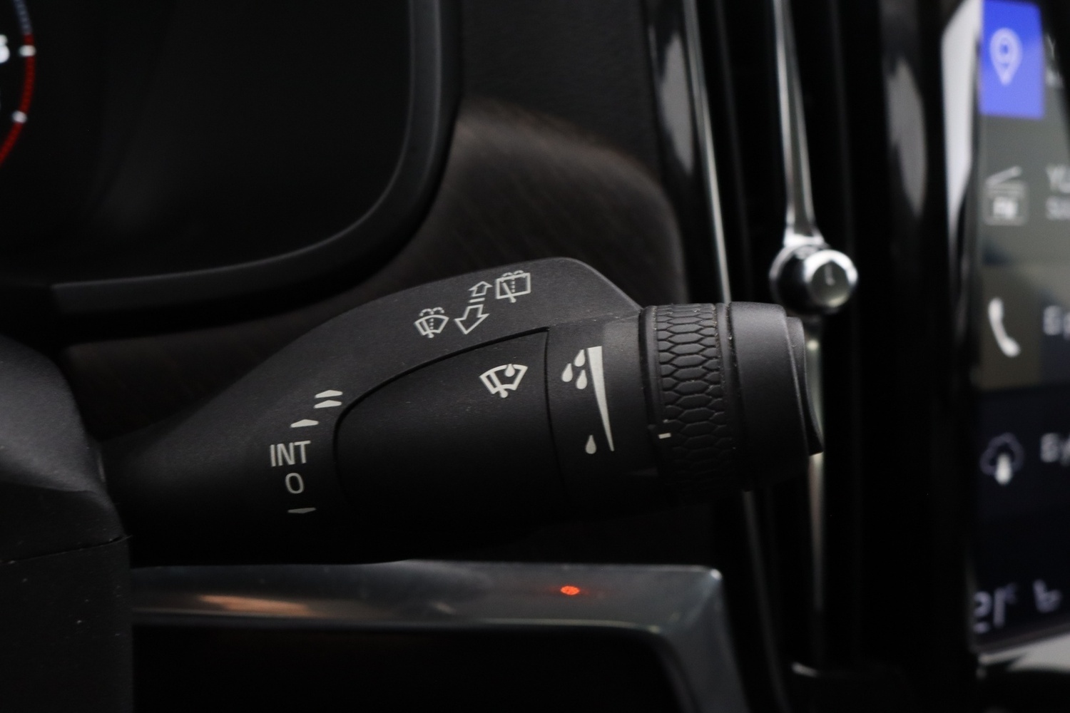 Volvo V90 Cross Country vaihtoauto