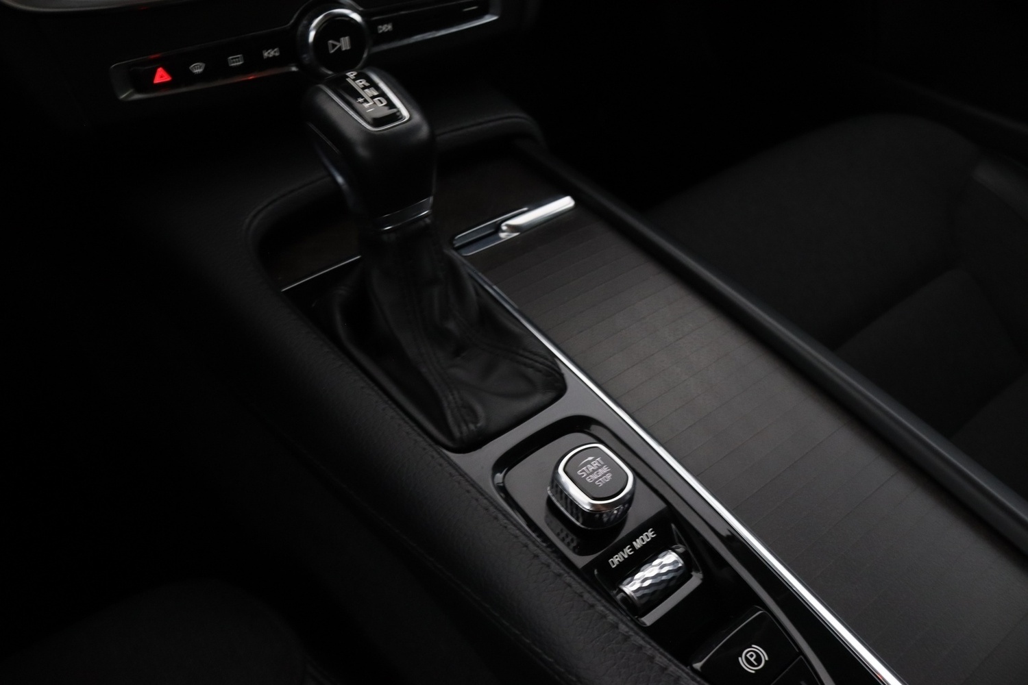 Volvo V90 Cross Country vaihtoauto