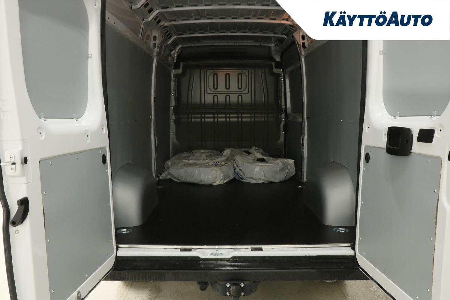 Opel Movano vaihtoauto