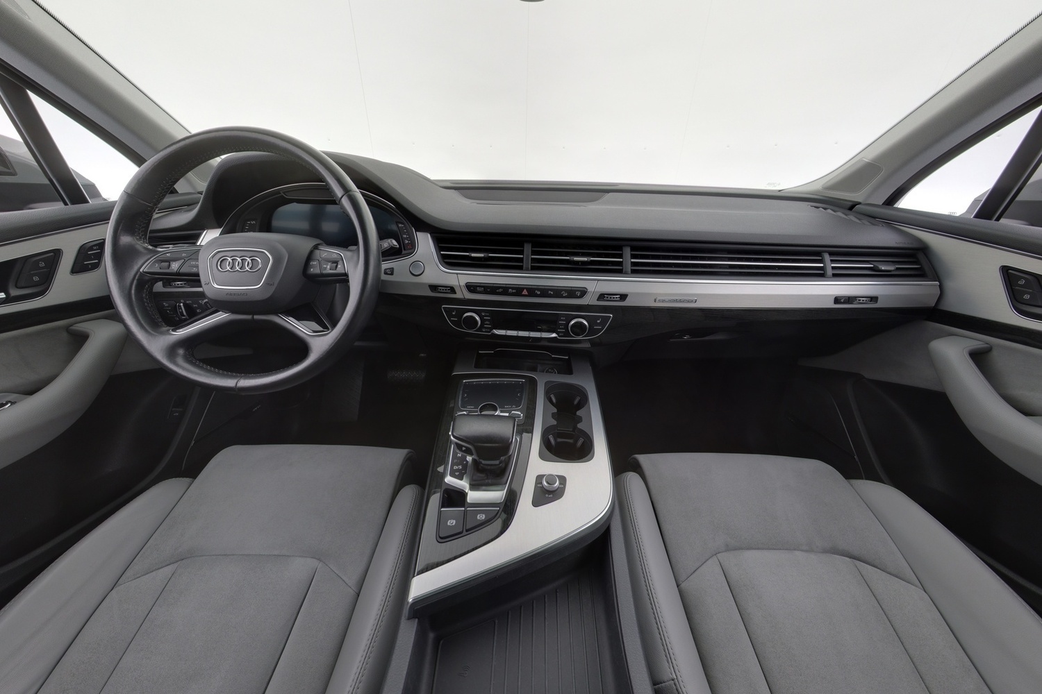 Audi Q7 vaihtoauto
