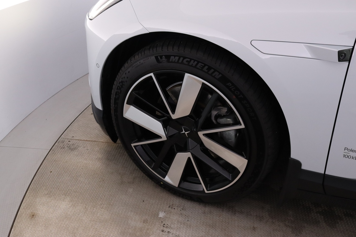 Polestar 4 vaihtoauto