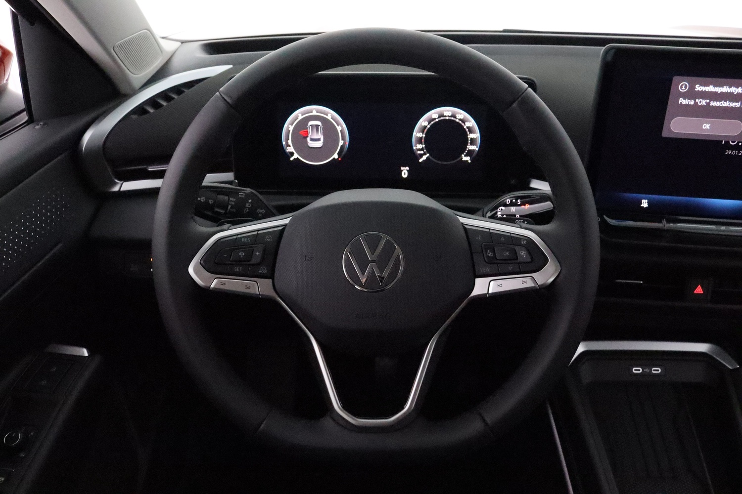 Volkswagen T-Roc vaihtoauto