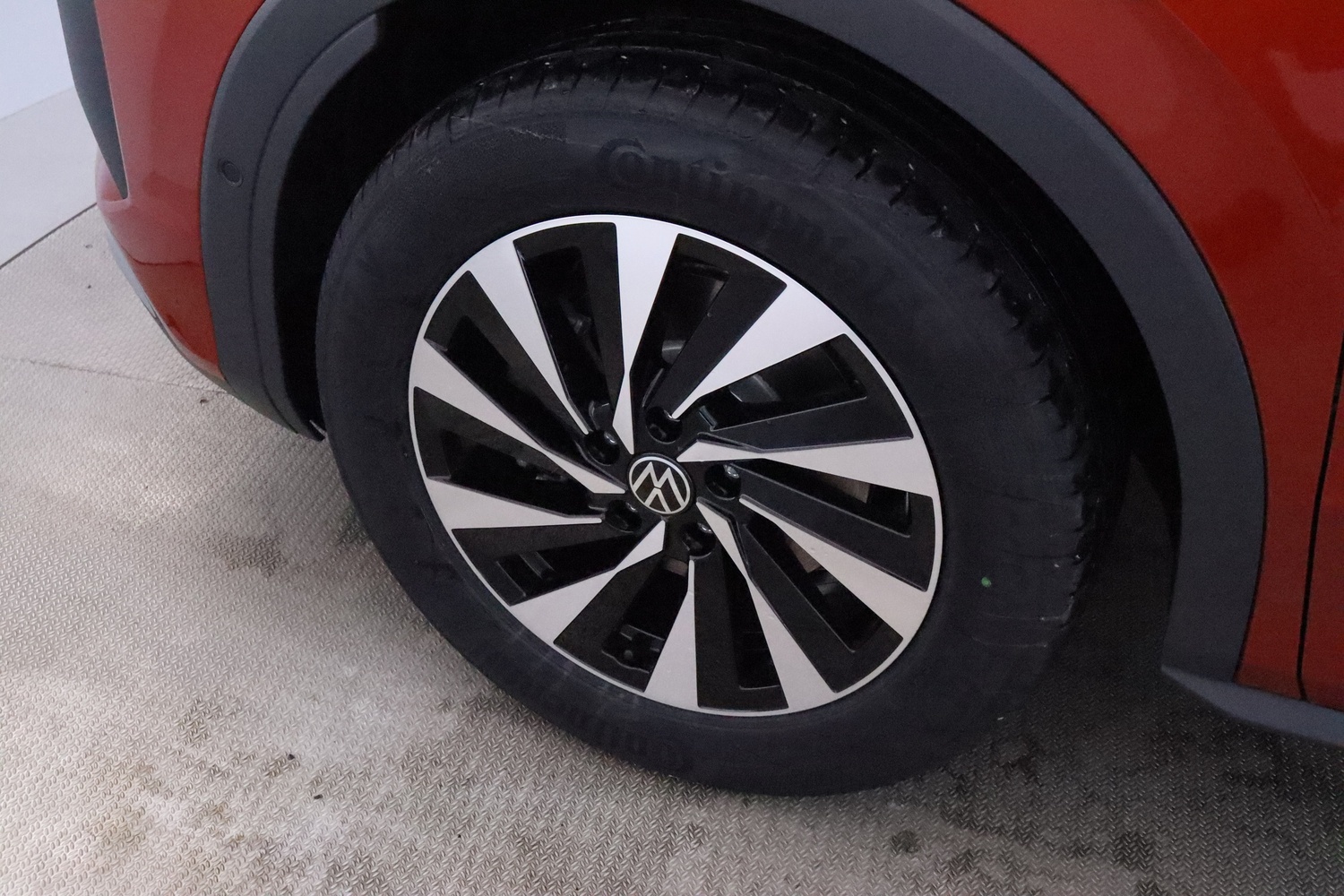 Volkswagen T-Roc vaihtoauto