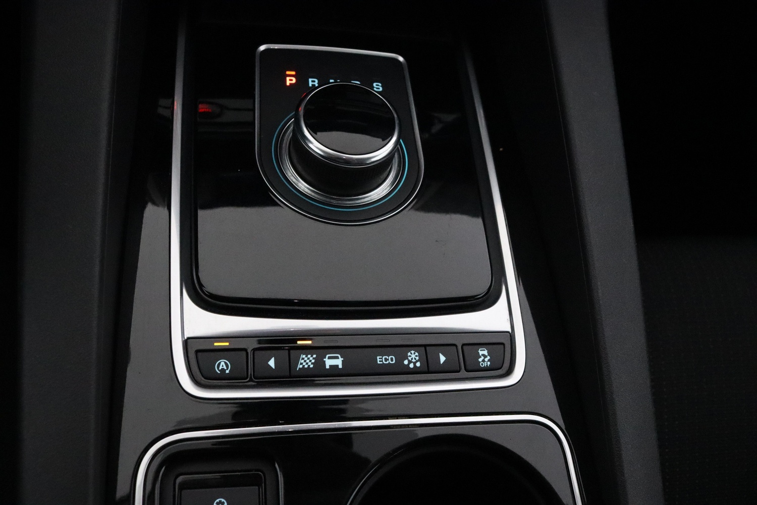 Jaguar F-PACE vaihtoauto