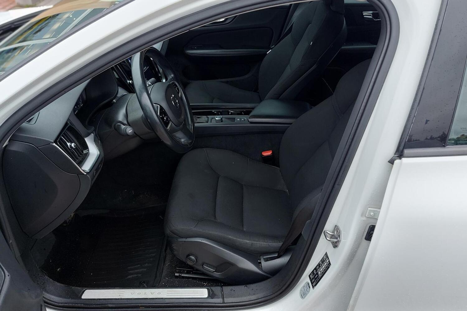 Volvo V60 Cross Country vaihtoauto