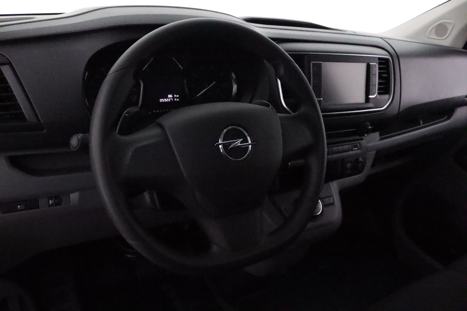 Opel Vivaro vaihtoauto